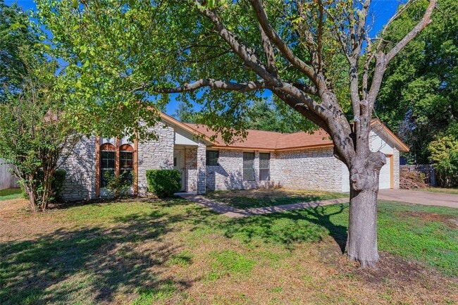 Building Photo - 13406 Effingham St