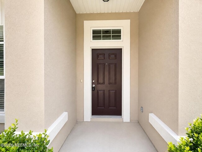 312 W Adelaide Dr