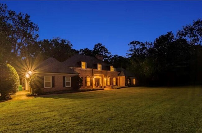 Photo - 6043 Giles Rd