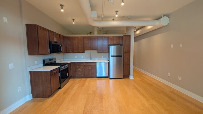 811 4th St NW Unidad 1012