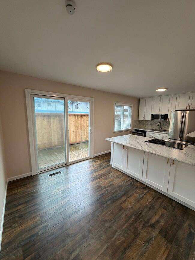 Photo - 2095 S Kent Des Moines Rd