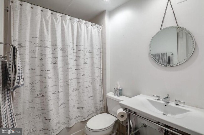 Photo - 1601 Spring Garden St Unidad 404