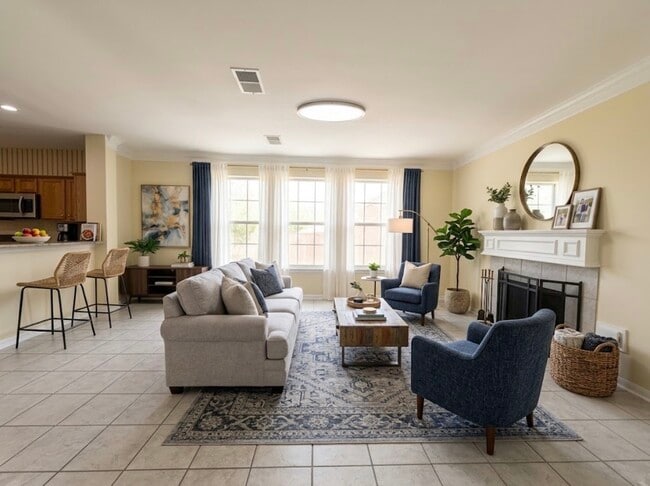12211 Meadow Crest Ct