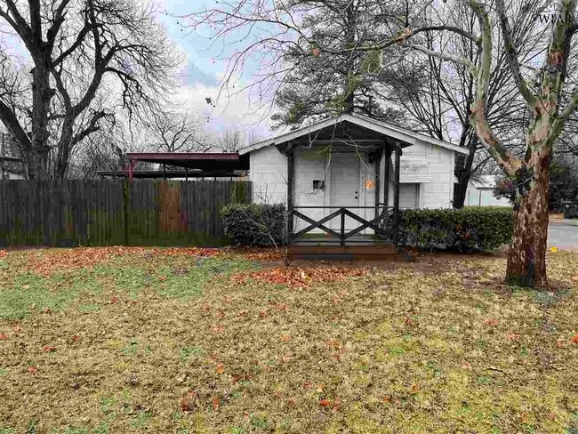 Building Photo - 1523 Speedway Ave Rental