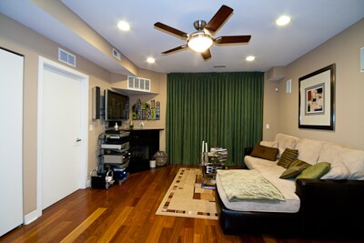 Photo - 651 N Milwaukee Ave