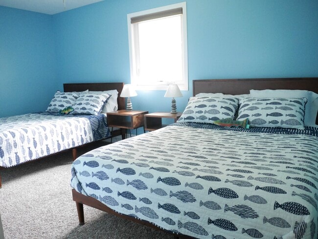 Photo - 5515 Lakeview Dr