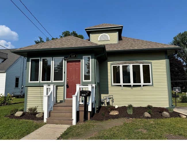 Building Photo - 140 S Elmwood Ave Rental