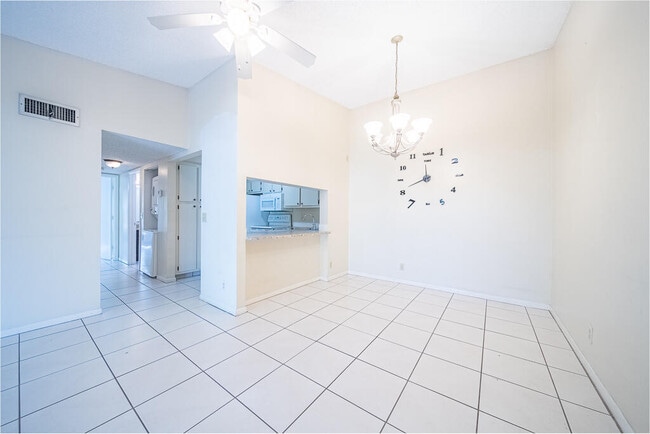 Photo - 202 Foxtail Dr Unit A3