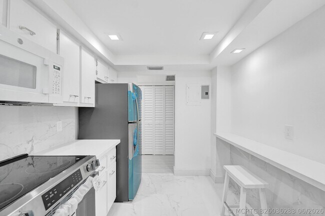 Photo - 3800 N Hills Dr Unit 208