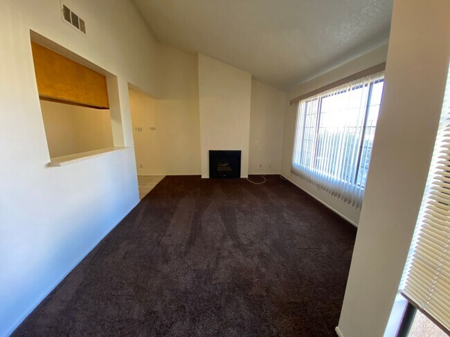 Photo - NewB AV T 1828 Unit 3