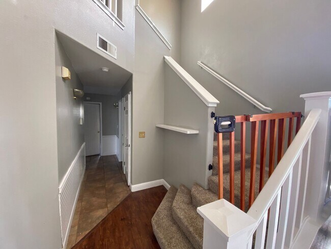 Photo - Great North Hanford Location