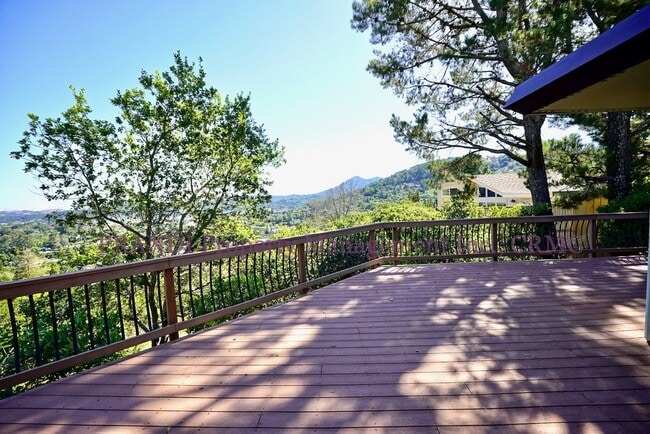 Photo - "Charming 3-Bedroom Sanctuary in San Rafae...