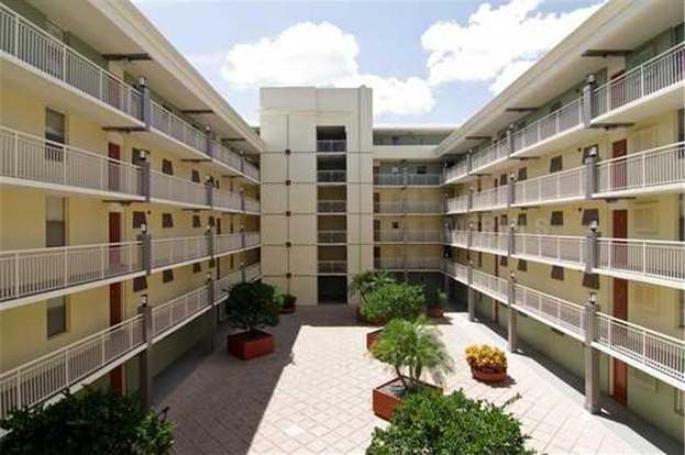 Photo - 690 Osceola Ave