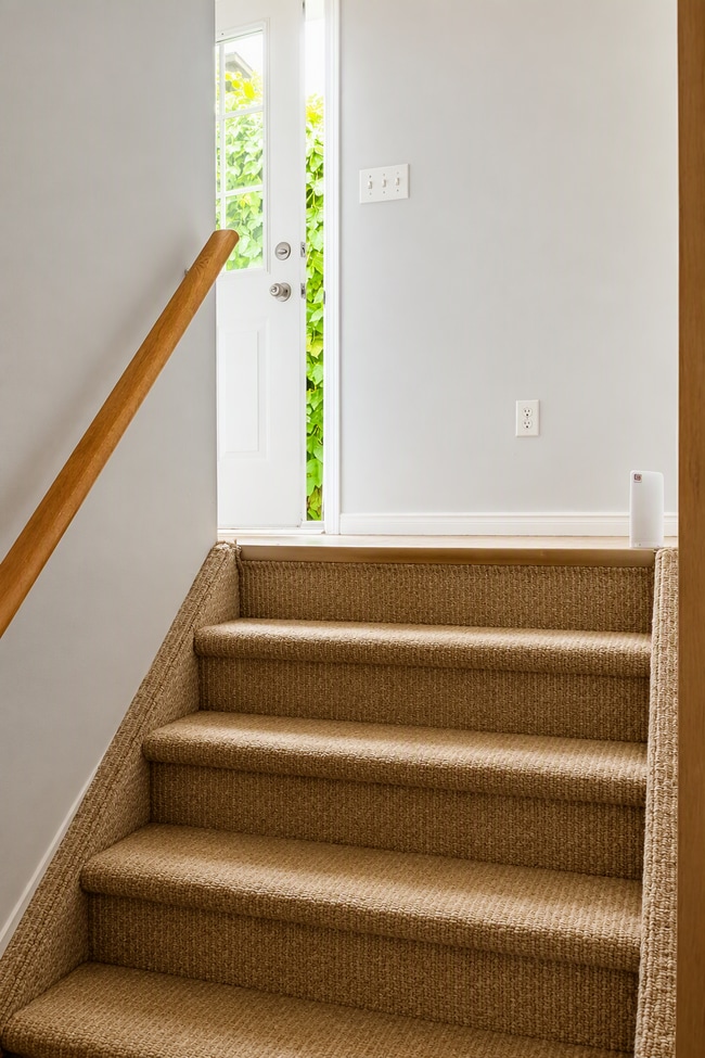 Photo - 816 Battell Ct