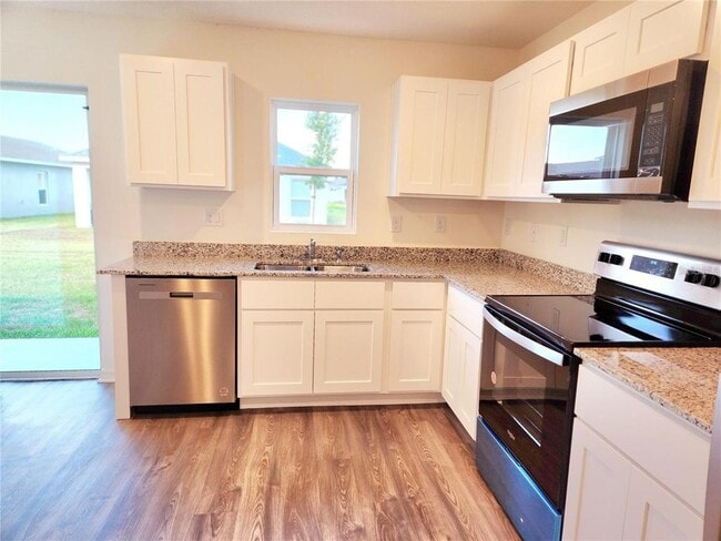 Photo - 1931 Golden Beak Dr