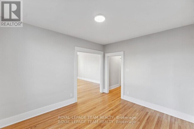 Photo - 407 Elgin St