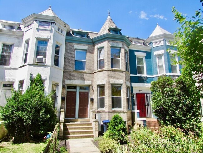 Building Photo - 1642 1/2 New Jersey Avenue NW- Rental