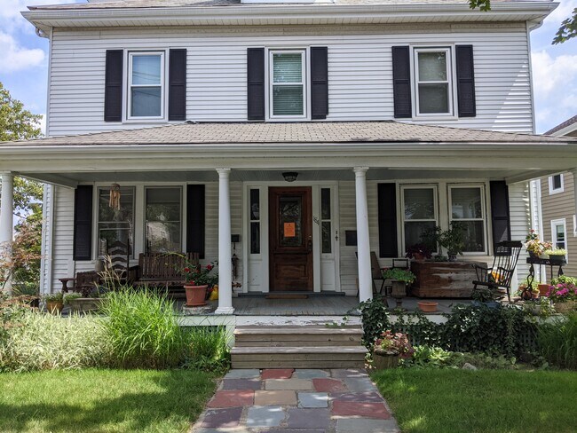 Photo - 184 White St Unit 2