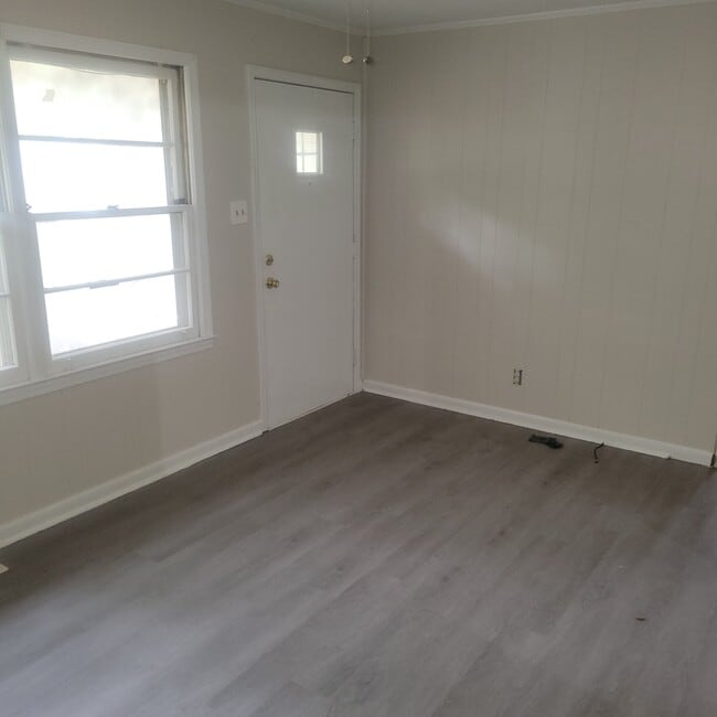 Photo - 418 Pervie Bolick St