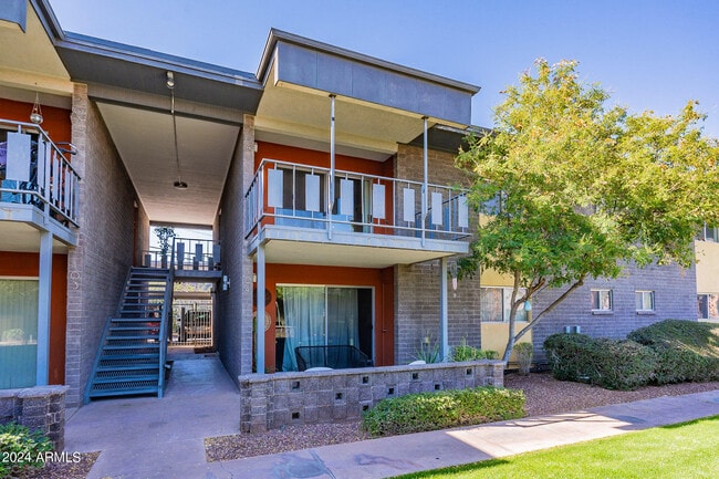 Photo - 1630 E Georgia Ave Unidad 204