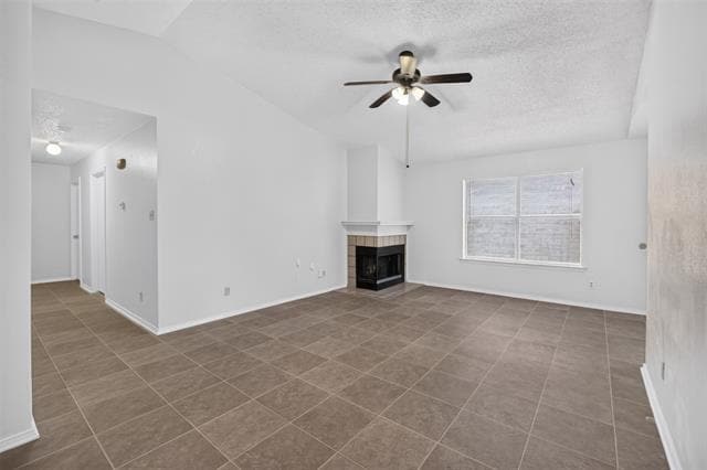 Photo - 1115 Lombard Ln