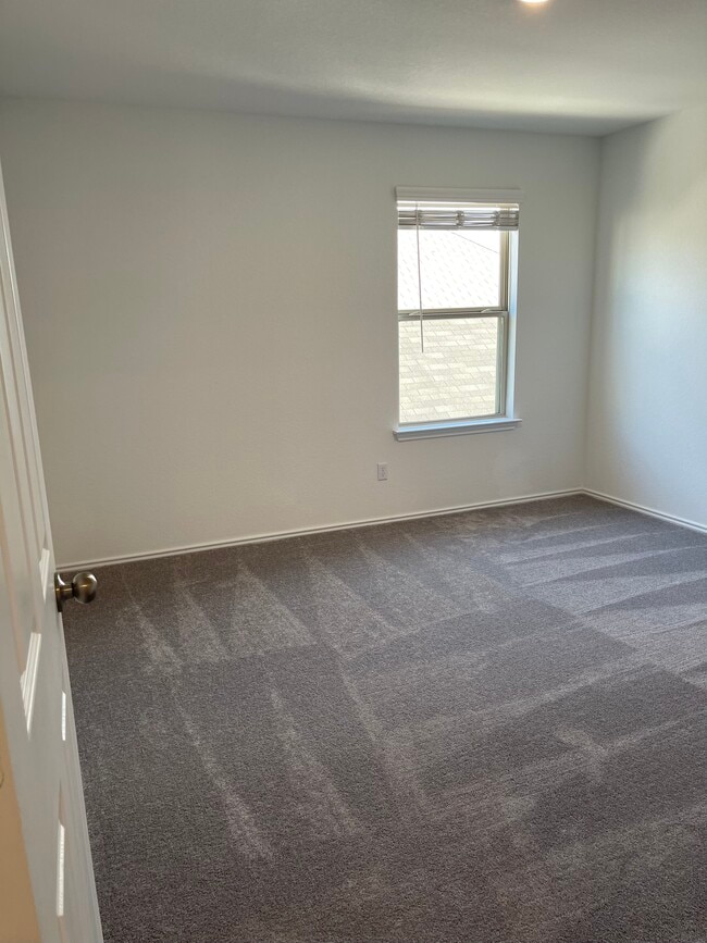 Photo - 1616 Holly Lk Dr