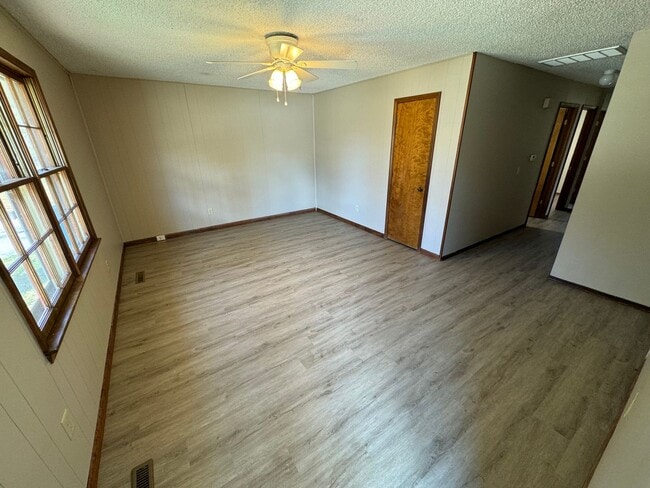 Photo - 1158 S Craig Ave