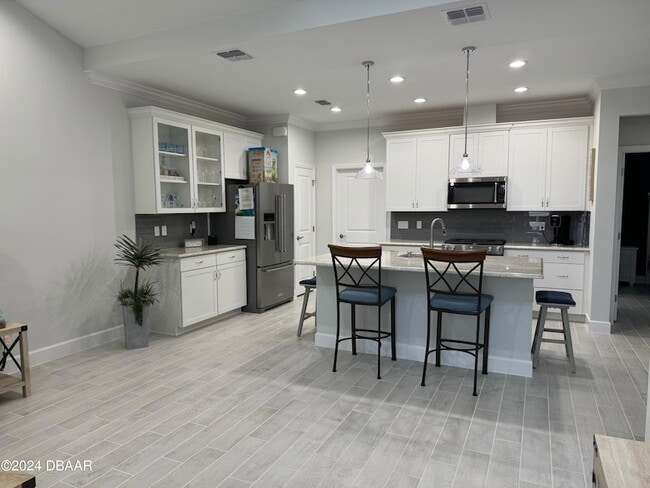 268 Pop Top Ln