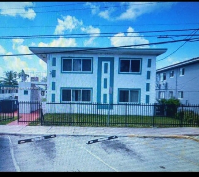 Photo - 2101 Calais Dr Apartment Unit 7