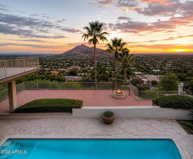Photo - 6900 N Highlands Dr