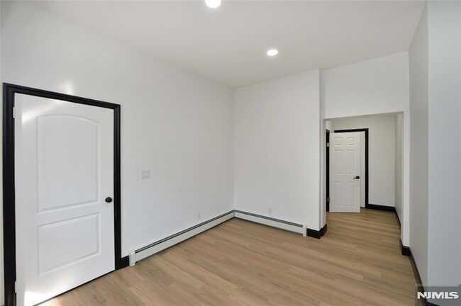 Photo - 73 Lafayette Ave