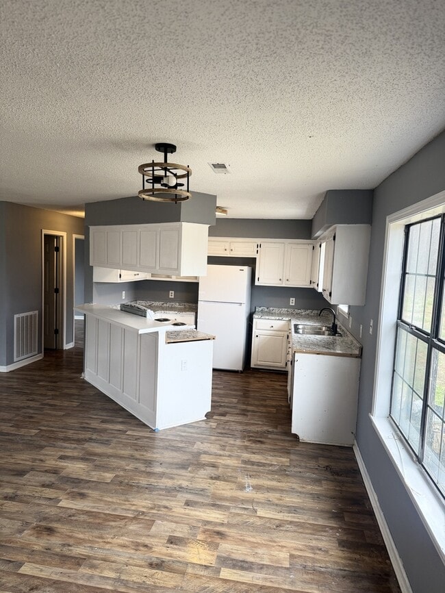 Photo - 98 Crosswinds Cove