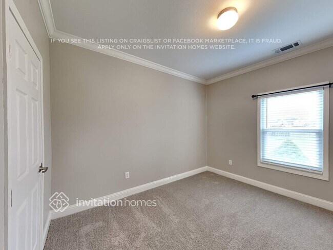 Photo - 915 Rome Pike