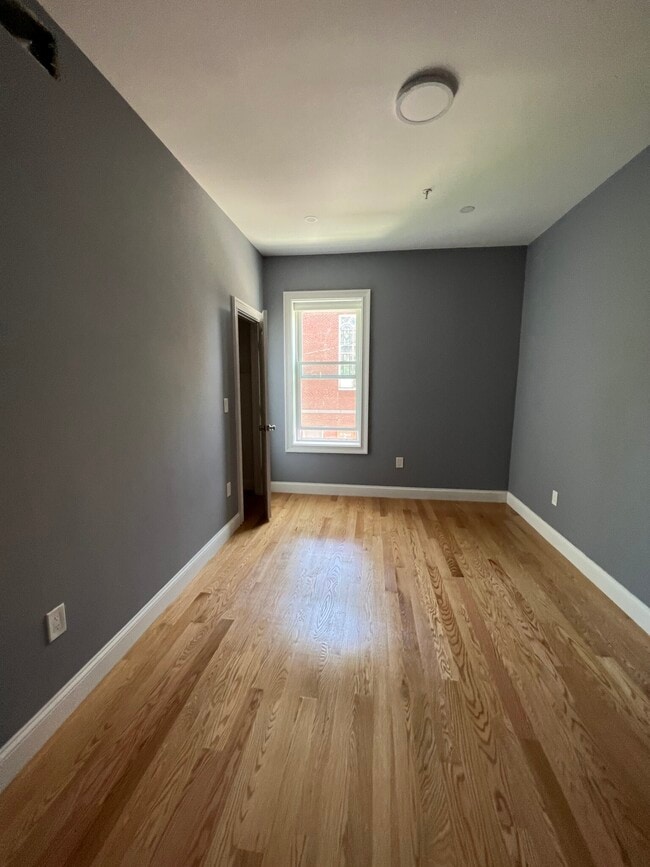 341 Cambridge St Unit 2