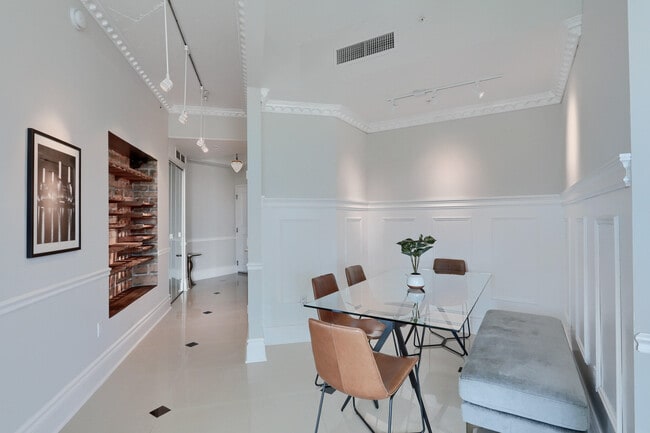 Photo - 300 S Australian Ave Unit 818