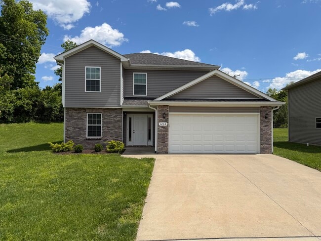 Building Photo - 1204 Louisville Dr