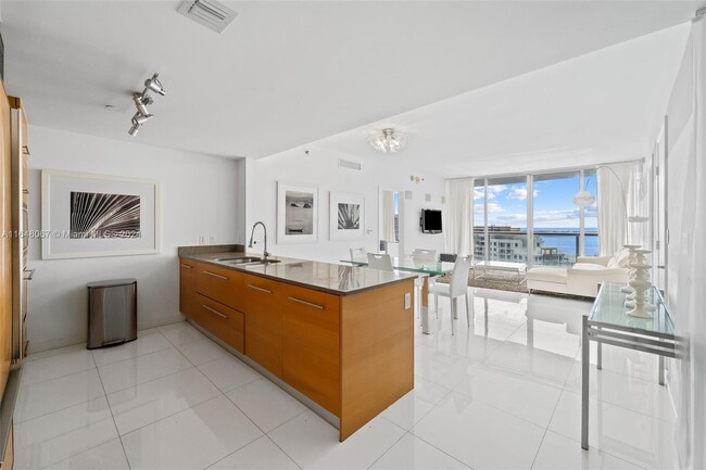 Photo - 465 Brickell Ave Condominio Unidad #3405