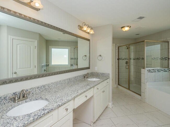 Photo - 4547 Willie Daniel Dr