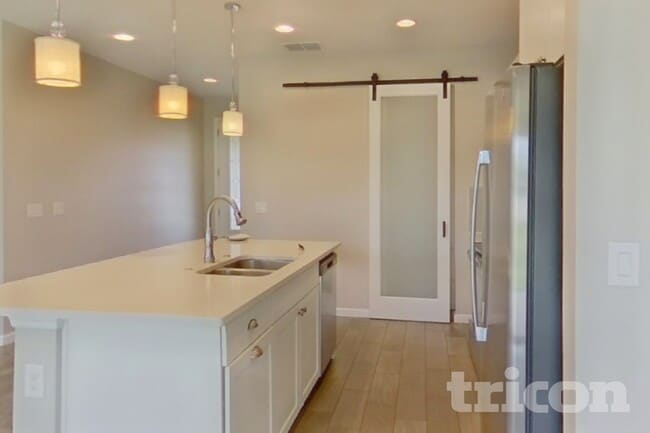 Photo - 201 Sangmon Ct