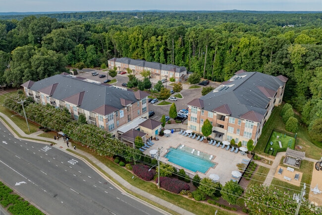 Aerial - 1701 North Rental