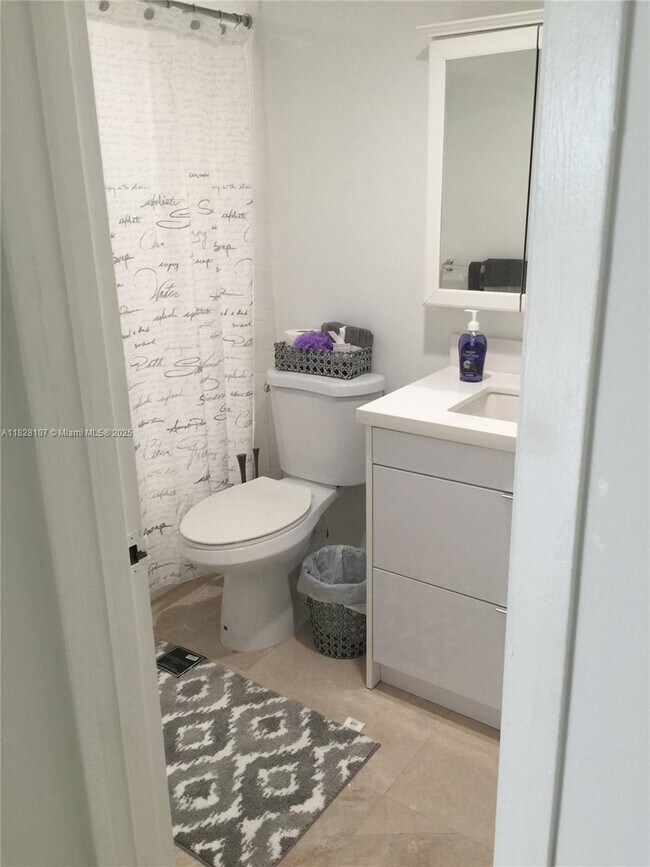 Photo - 17570 Atlantic Blvd Unit 406