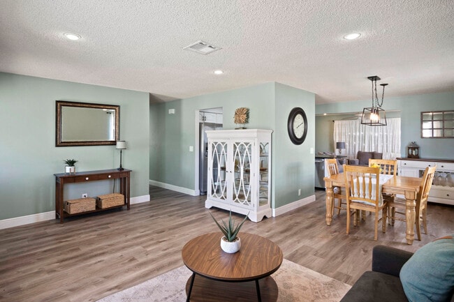 Photo - 9032 SE Sandridge Ave