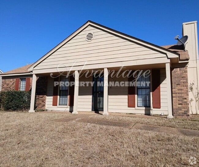 Building Photo - Charming 3 bedroom 2 bathroom home in Raga...