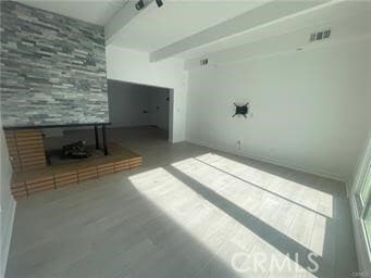 Photo - 7915 Bothwell Rd