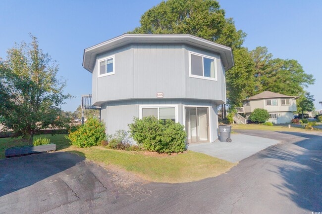 Building Photo - 505 Tree Top Ln