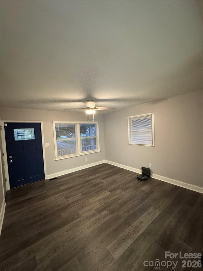 1204 Borders Rd