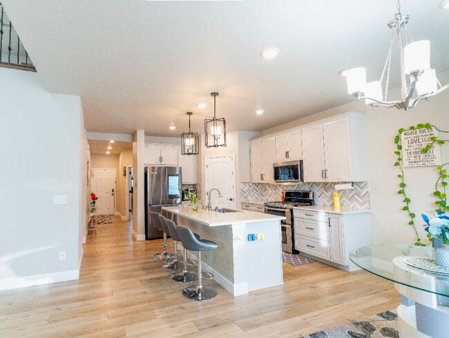 Photo - 17990 Tree Sparrow Ave