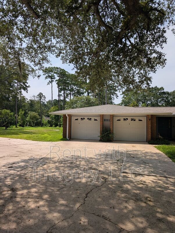 Photo - 251-A Villas Ct. S