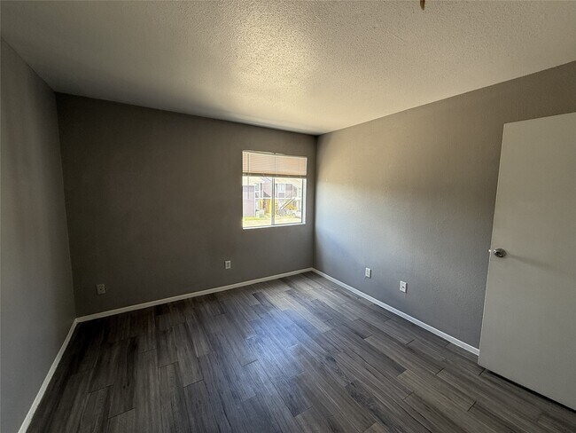 Photo - 12643 Ashford Meadow Dr Unidad D