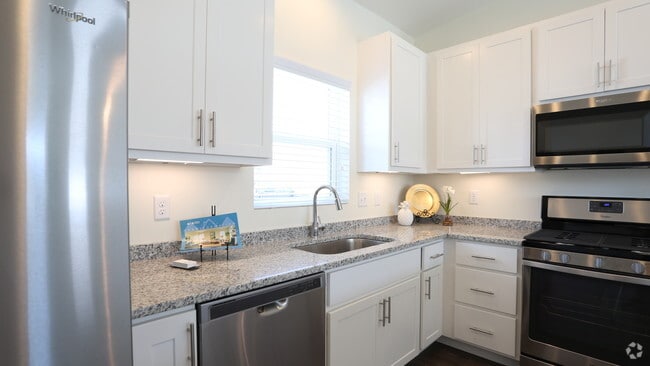 Kitchen - 2BR, 2.5BA - 1,621 SF - Verbena